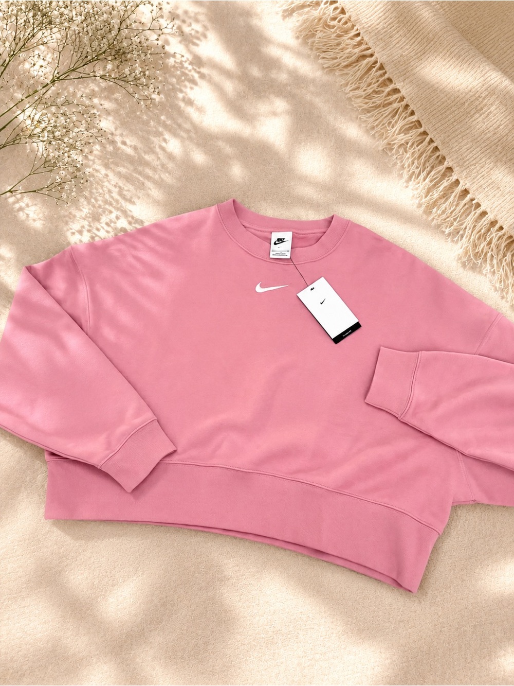 Nike Sportswear Women's Oversized Crew-Neck Sweatshirt Pink Size Medium NEW